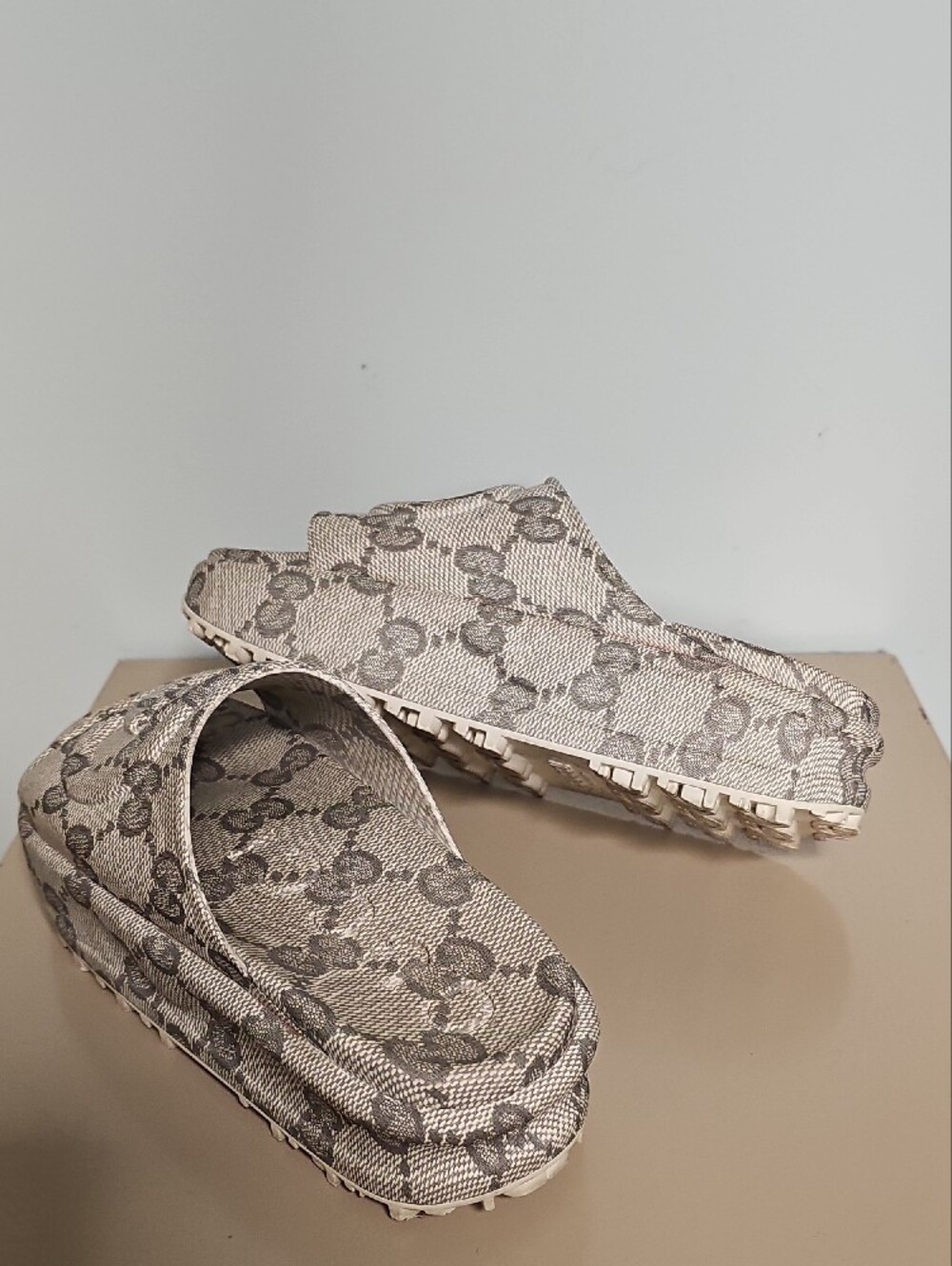 Gucci GG Monogram Platform Slide Sandals Size 38/7.5-8 - Picture 8 of 16